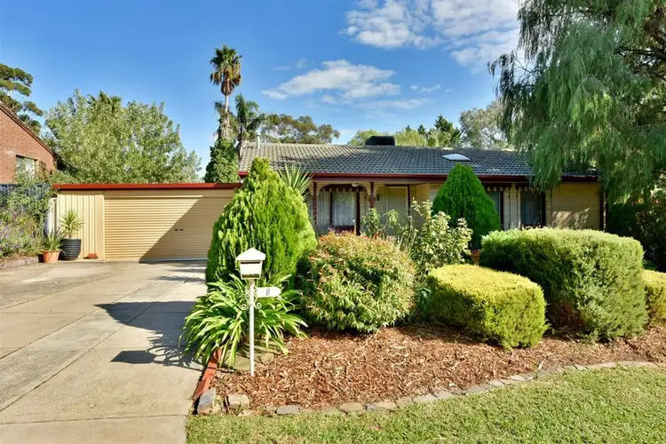 8 Pennant Street, Aberfoyle Park SA 5159