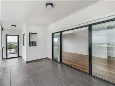 Sixth view of Homely unit listing, 8/7 Ivanhoe Street, Annerley QLD 4103