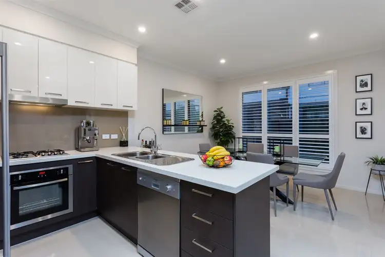 Fourth view of Homely house listing, 2/100 Capesthorne Drive, Derrimut VIC 3030