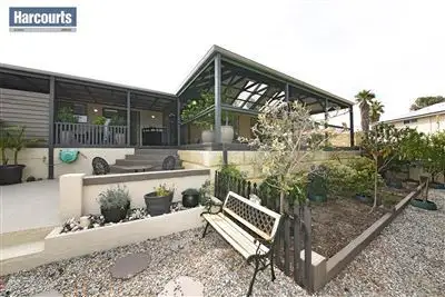 Second view of Homely house listing, 2 Macedon Place, Craigie WA 6025