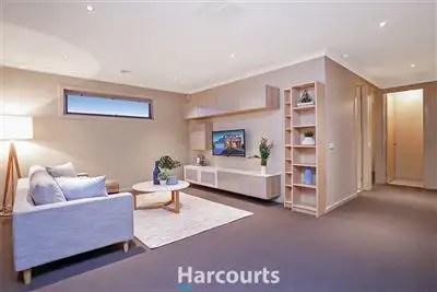 Sixth view of Homely house listing, 2 Devonia Street, Pakenham VIC 3810