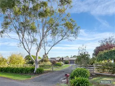 11 Sherwood Court, Drouin VIC 3818