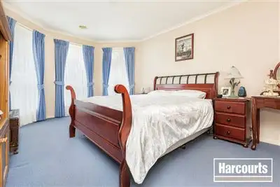 Fifth view of Homely house listing, 2 Lynwood Walk, Narre Warren South VIC 3805