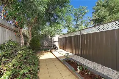 Second view of Homely apartment listing, 4/5-7 Wagga Rd, Reservoir VIC 3073
