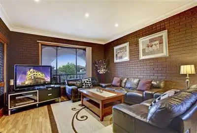Fifth view of Homely house listing, 2 Chantal Close, Thomastown VIC 3074