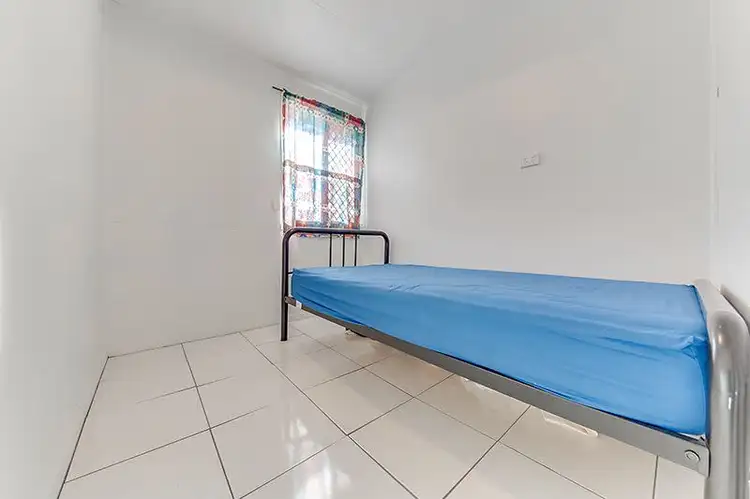 Sixth view of Homely house listing, 8 Dingwall Street, Keppel Sands QLD 4702