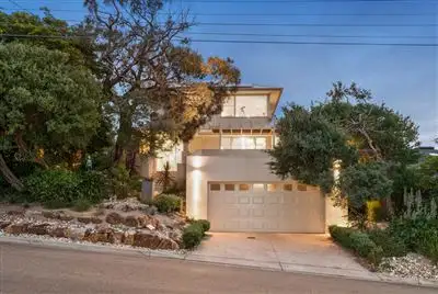 12 Hoadley Avenue, Frankston South VIC 3199