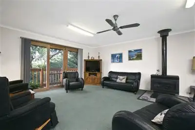 Fifth view of Homely house listing, 15 Birgita Court, Langwarrin VIC 3910