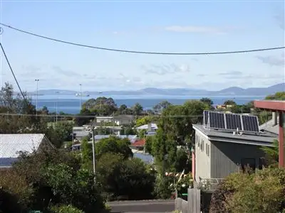 3/49 Tanundal Street, Howrah TAS