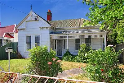10 Roseberry Avenue, Preston VIC 3072