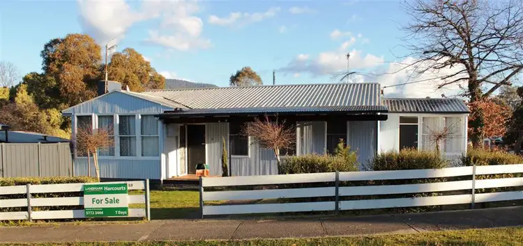 29 Ninth Street, Eildon VIC 3713