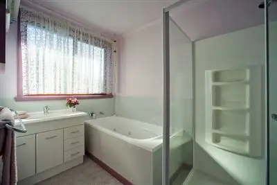Fifth view of Homely house listing, 10 Lemana Street, Miandetta TAS 7310