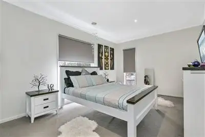Fourth view of Homely unit listing, 1/5 Serra Close, Langwarrin VIC 3910