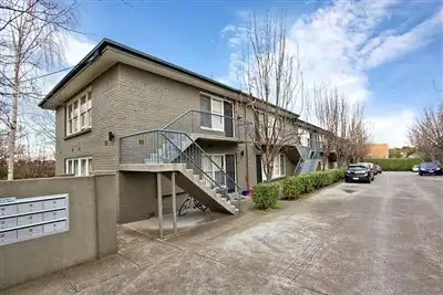 Main view of Homely unit listing, 22/3 Kooyongkoot Road, Hawthorn VIC 3122