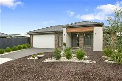 5 Blue Water Drive, Mount Martha VIC 3934