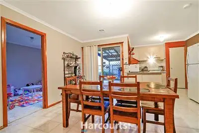 Fourth view of Homely house listing, 2 Stella Place, Pakenham VIC 3810