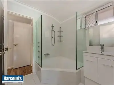 Fourth view of Homely house listing, 8 Newlyn Place, Yanchep WA 6035