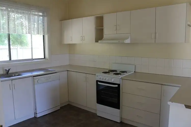 Fourth view of Homely house listing, 75 Hamilton Place, Hamilton VIC 3300