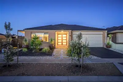 40 Westmeadows lane, Truganina VIC 3029