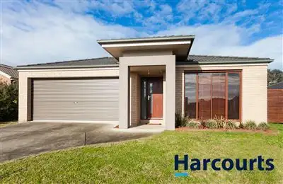 6 Redgum Avenue, Trafalgar VIC 3824