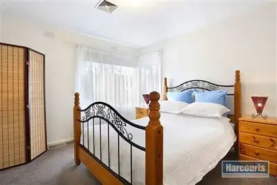 Fifth view of Homely house listing, 2 Ritz Street, Vermont South VIC 3133