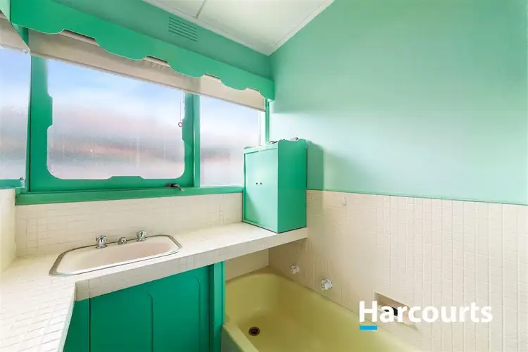 Fifth view of Homely house listing, 110 Allister Avenue, Knoxfield VIC 3180