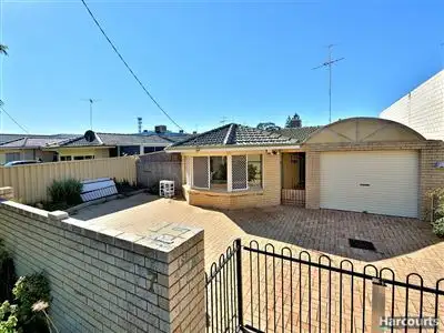 7 Stevenson Street, Dudley Park WA 6210