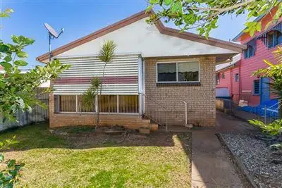 142 Turner Street, Scarborough QLD 4020