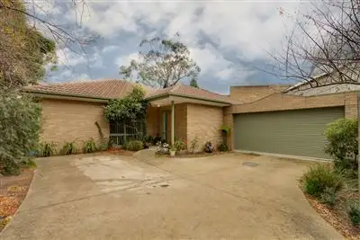 2/43 King Street, Bayswater VIC 3153