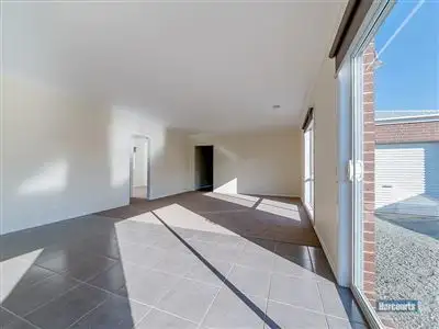 Sixth view of Homely house listing, 9 Holland St, Drouin VIC 3818