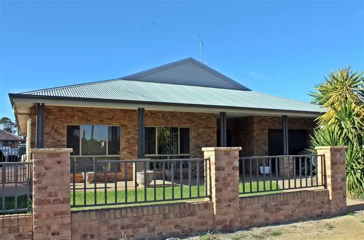 55 Monash Street, West Wyalong NSW 2671