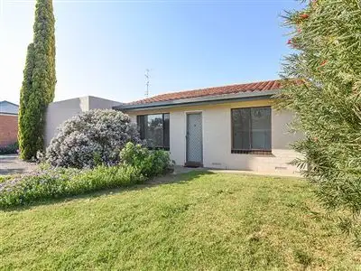 1/4 Graham Street, Victor Harbor SA 5211