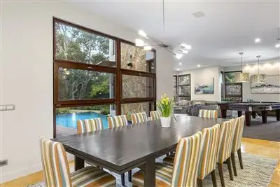 Fourth view of Homely house listing, 2 Riversdale Court, Mount Waverley VIC 3149