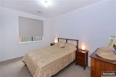 Fourth view of Homely house listing, 17 Tasman Court, Hallett Cove SA 5158