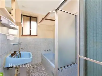 Fifth view of Homely house listing, 10 Morse Avenue, Kanahooka NSW 2530