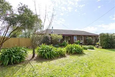 39 Pembroke Drive, Somerville VIC 3912