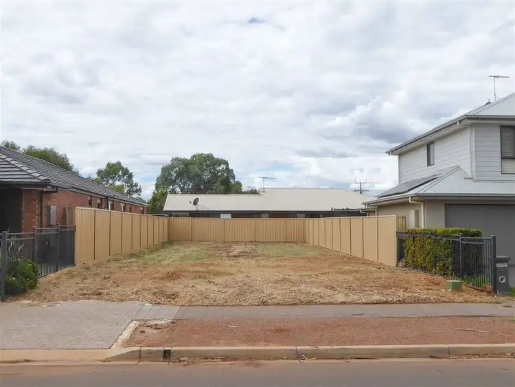 4 Featherstone Street, Smithfield Plains SA 5114