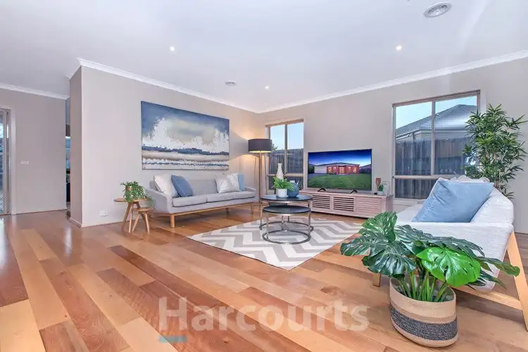 Third view of Homely house listing, 15 Lorikeet Court, Pakenham VIC 3810