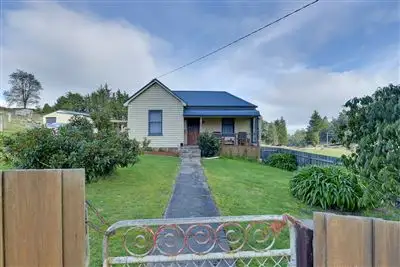 4 Milford Road, Allens Rivulet TAS 7150