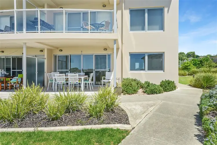 7/2 Solway Crescent, Encounter Bay SA 5211