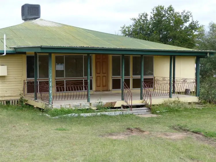 38 Main St, Augathella QLD 4477