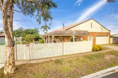 1 Rothwell Road, Little River VIC 3211