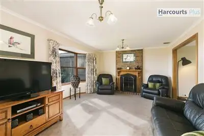 Second view of Homely house listing, 10 Vennachar Drive, Hallett Cove SA 5158