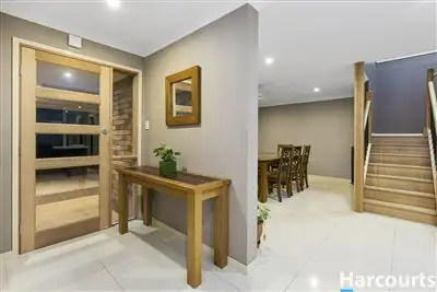 Fifth view of Homely house listing, 5 Ash Court, Carindale QLD 4152