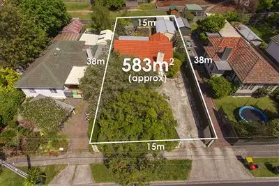 9 Daniel Street, Burwood VIC 3125