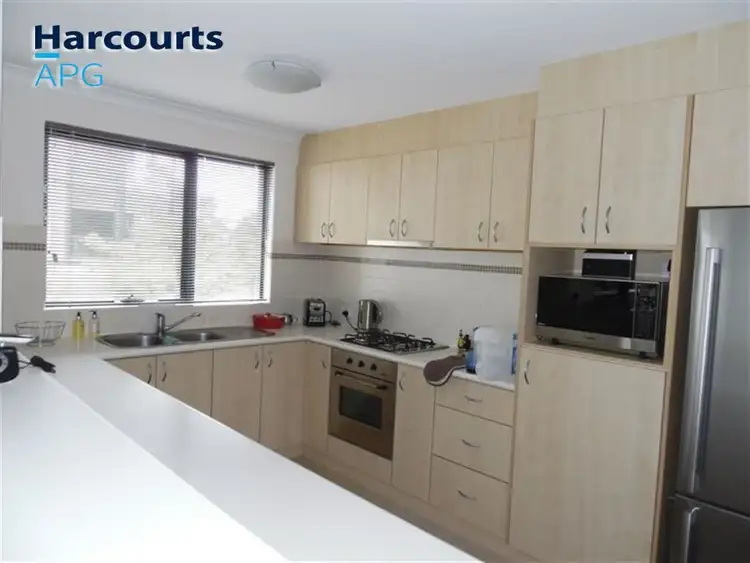 11/18 Bonnefoi Blvd, Bunbury WA 6230
