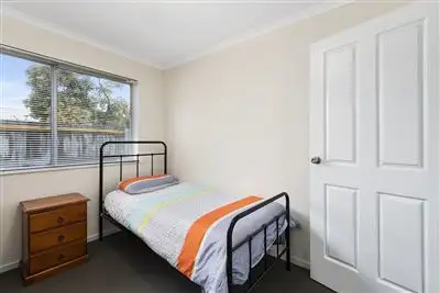 Sixth view of Homely unit listing, 2&4/3 First Avenue, Midway Point TAS 7171