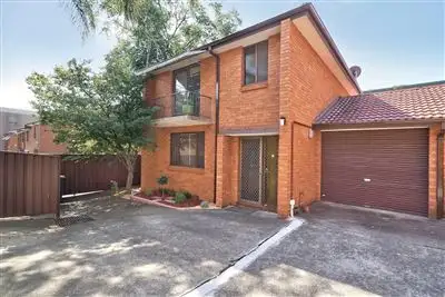 5/32 Broughton Street, Campbelltown NSW 2560