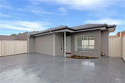 Main view of Homely unit listing, 4/14 Highlands Road, Thomastown VIC 3074