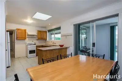 Fourth view of Homely house listing, 8 Orana Place, Epping VIC 3076
